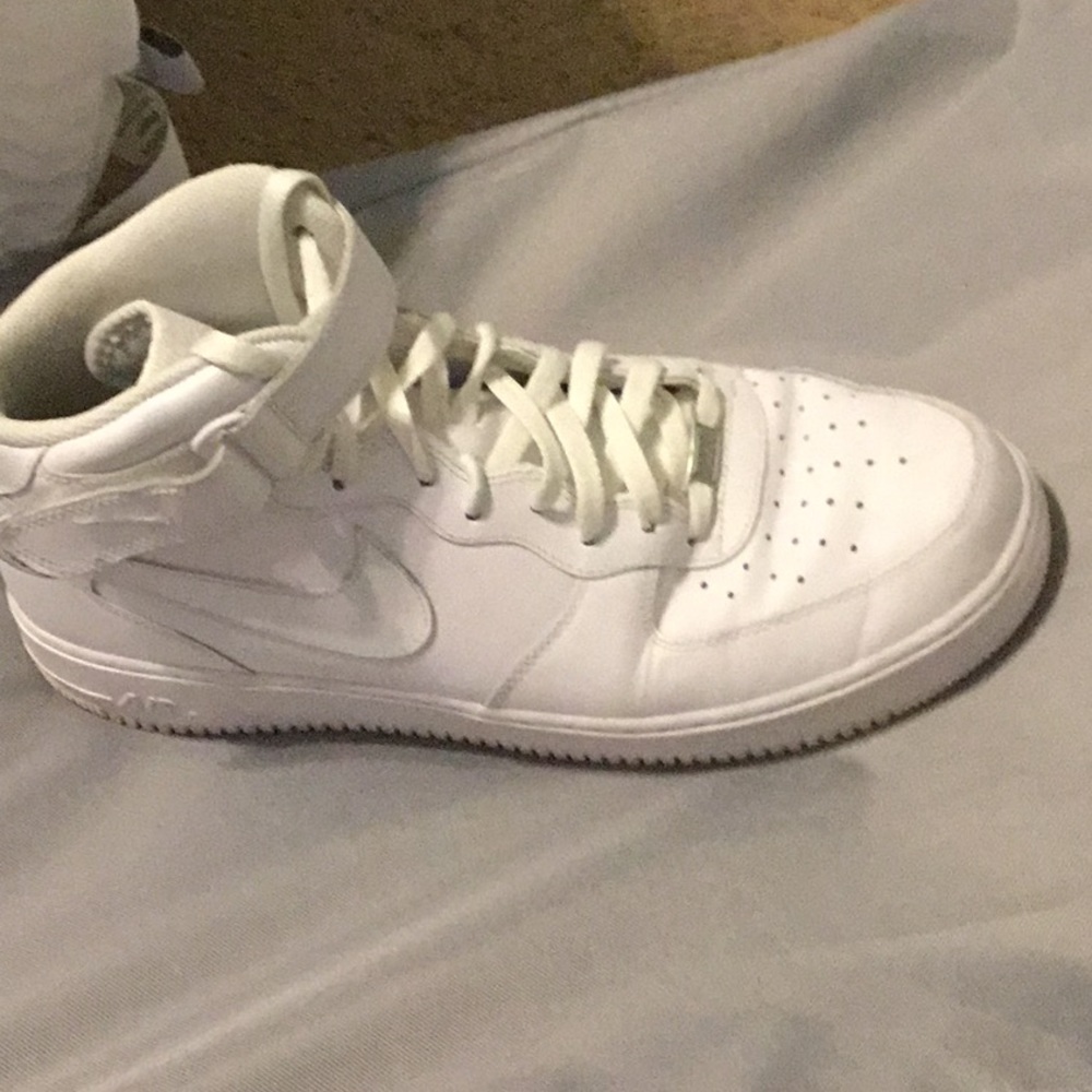 Air Force 1 Nike high tops